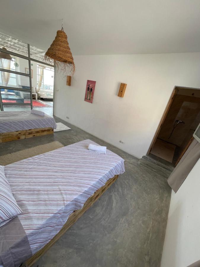 Anir Of Sea Tamraght Hostel Exterior foto