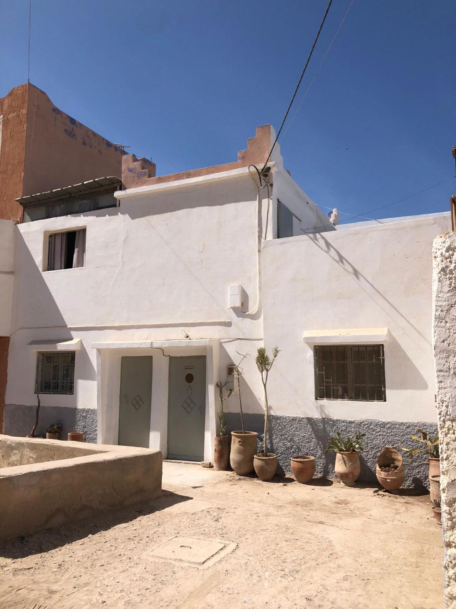 Anir Of Sea Tamraght Hostel Exterior foto